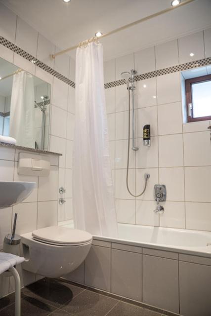 Hotel Brunnenhof Hanau Zewnętrze zdjęcie